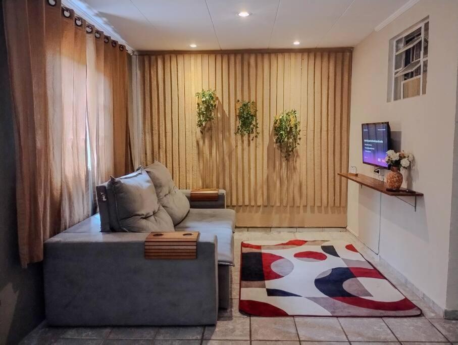 Casa Com Churrasqueira E Piscina *